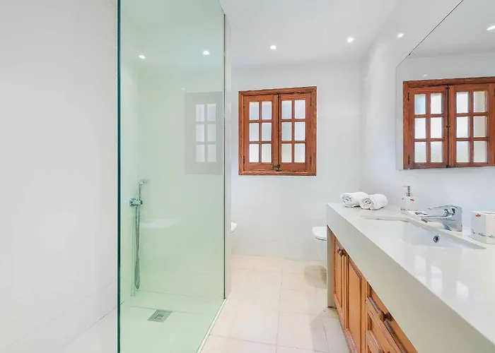 Вилла Can Curt Польенса